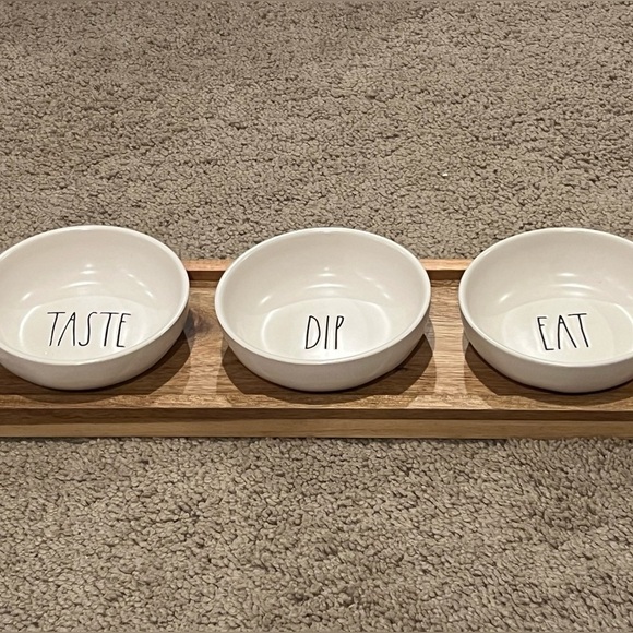 ⭐️BOGO FREE⭐️ NEW Rae Dunn wood serving tray with 3 ceramic bowls - Picture 1 of 5